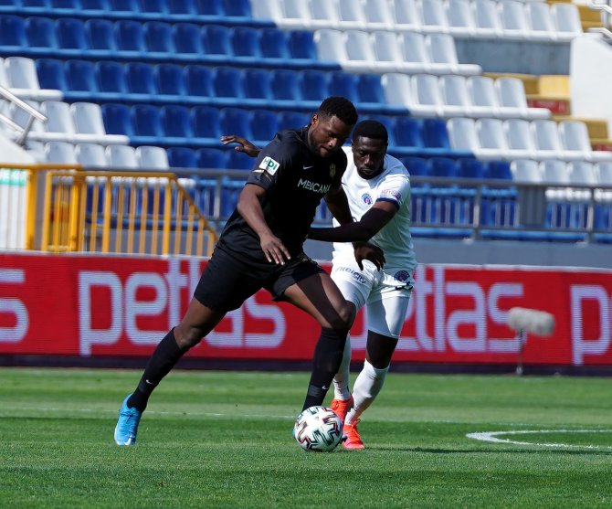 Süper Lig: Kasımpaşa: 0 - Yeni Malatyaspor: 0 (Maç Sonucu)