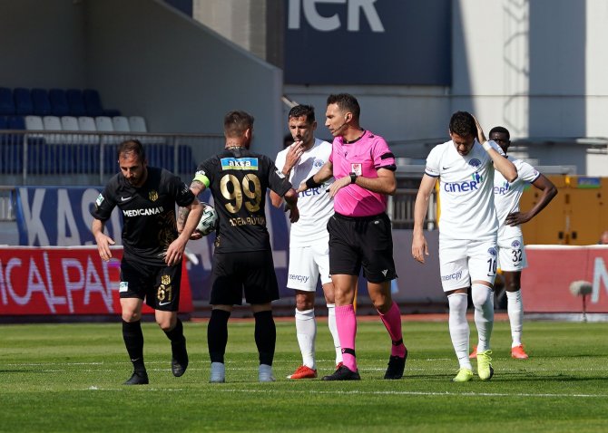 Süper Lig: Kasımpaşa: 0 - Yeni Malatyaspor: 0 (Maç Sonucu)