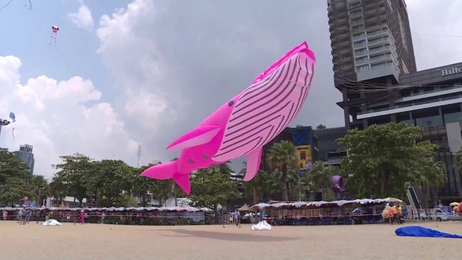 Tayland’da Uçurtma Festivali Renkli Görüntüler Oluşturdu