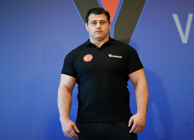 Rıza Kayaalp: "Hedefim, Kariyerimdeki Tek Eksik Olan Olimpiyat Altınını Almak"
