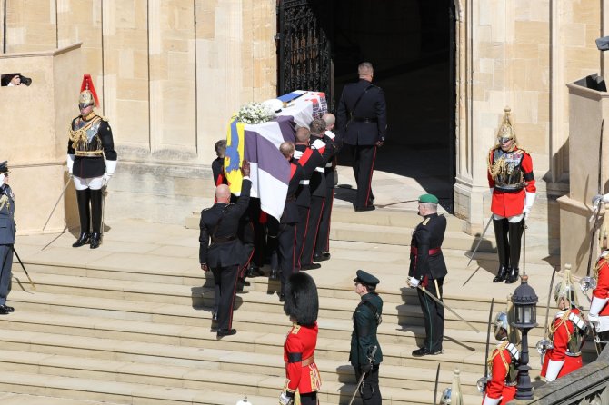 Prens Philip’in Cenaze Töreni Başladı