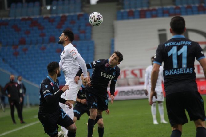 Süper Lig: Trabzonspor: 1 - Atakaş Hatayspor: 1 (Maç Sonucu)