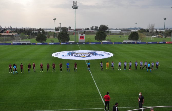 Turkcell Kadın Futbol Ligi Başladı
