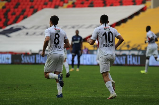 Süper Lig: Gaziantep Fk: 2 - Kasımpaşa: 2 (Maç Sonucu)