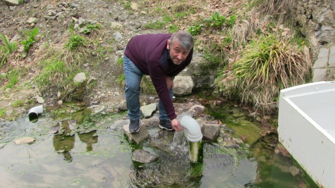 Artvin’de Kaderine Terk Edilmiş Tarihi Kaplıca İlgi Bekliyor