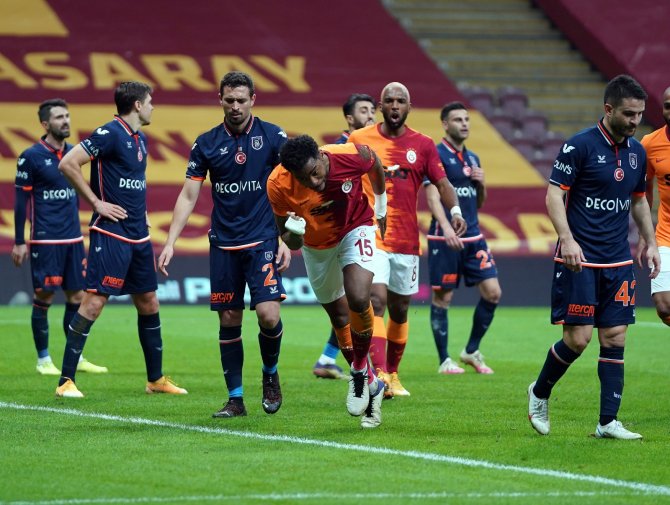 Başakşehir, Artık 3 Büyükler İçin Tehdit Değil!