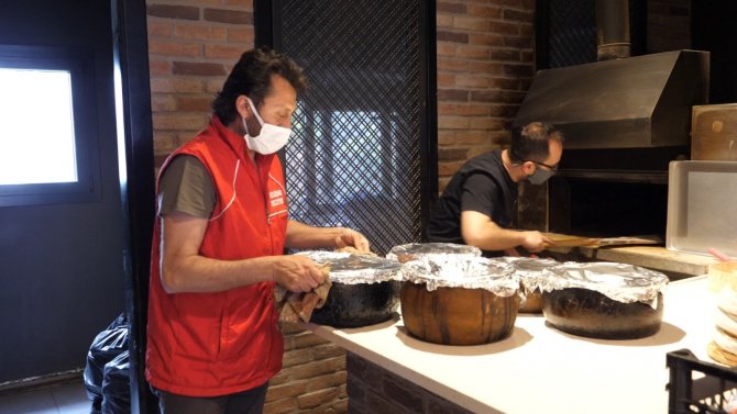 Ortahisar’dan Hem Lokantacı Esnafına Hem İhtiyaç Sahiplerine Ramazan Desteği