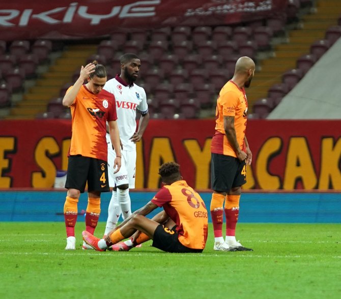Süper Lig: Galatasaray: 1 - Trabzonspor: 1 (Maç Sonucu)