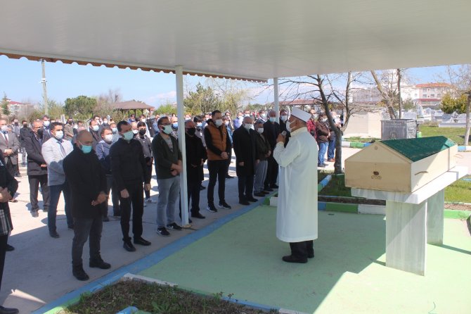Korona Virüs 36 Yaşındaki Öğretmeni Hayattan Kopardı