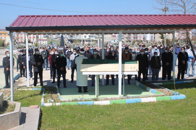 Korona Virüs 36 Yaşındaki Öğretmeni Hayattan Kopardı