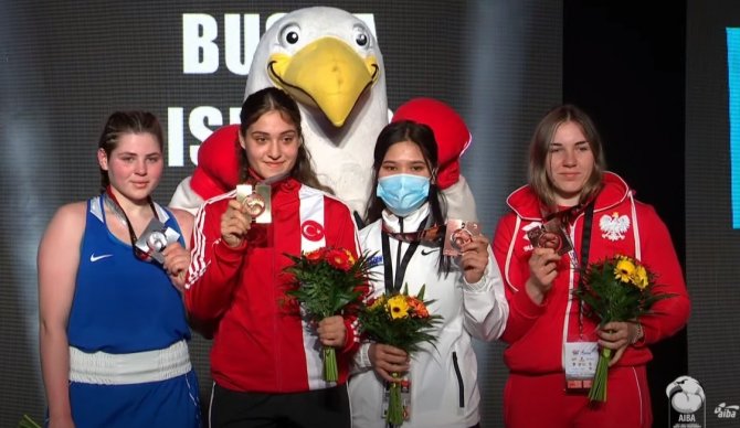 Büşra Işıldar Dünya Şampiyonu Oldu