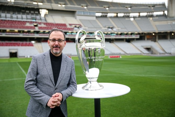Bakan Kasapoğlu; "Uefa Şampiyonlar Ligi Finali’ne Hazırız"