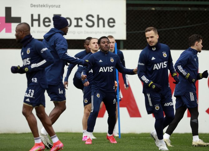 Fenerbahçe’de Kasımpaşa Maçı Hazırlıkları Tamamlandı
