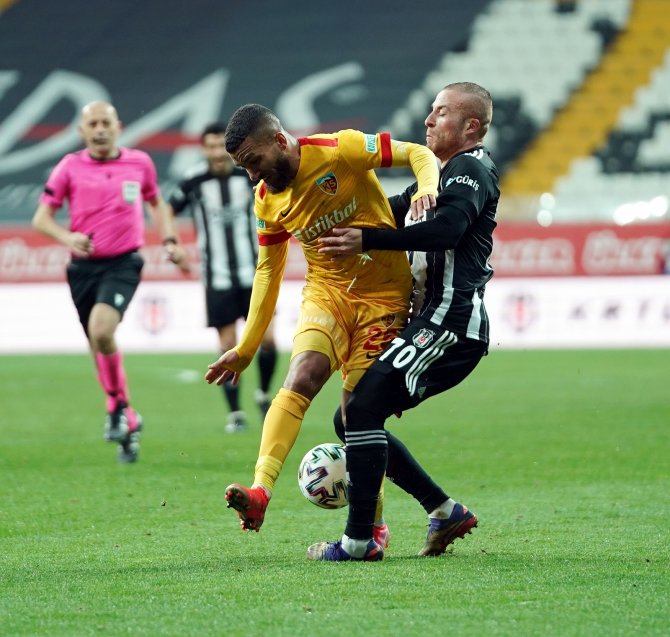 Süper Lig: Beşiktaş: 3 - Hes Kablo Kayserispor: 1 (Maç Sonucu)