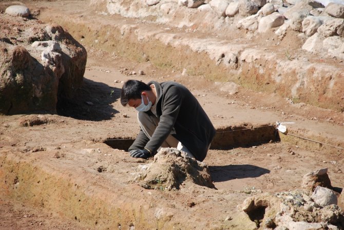 İzmir’in 8 Bin 500 Yıllık Tarihi Bir Keşif Hikayesinde Saklı