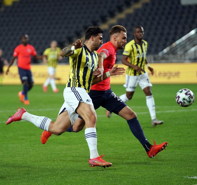 Süper Lig: Fenerbahçe: 1 - Kasımpaşa: 1 (Maç Devam Ediyor)