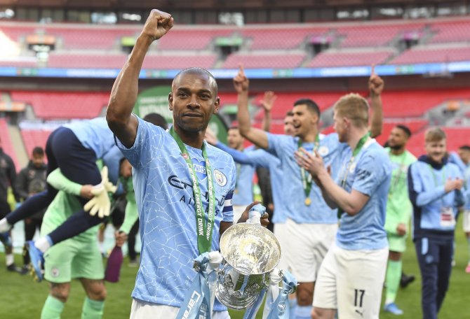 İngiltere Lig Kupası 8. Kez Manchester City’nin