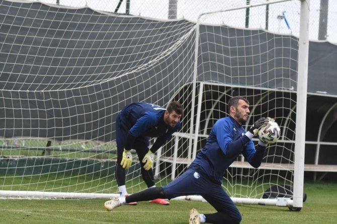 Bb Erzurumspor, Başakşehir Maçı Hazırlıklarına Başladı