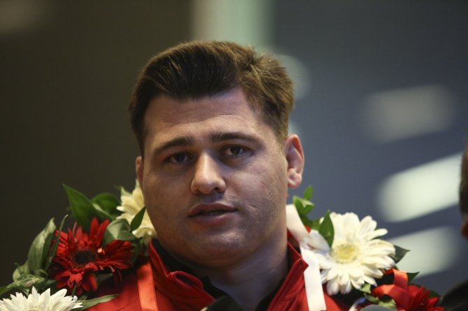 Rıza Kayaalp: “En Büyük Hayalim Olimpiyat Altın Madalyasını Da Ülkemize Kazandırmak”