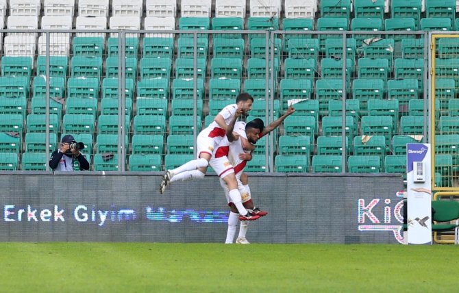 Süper Lig: Fatih Karagümrük: 2 - Ft Antalyasppor: 2 (Maç Sonu)