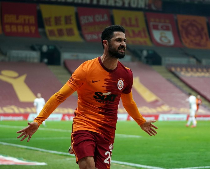 Emre Akbaba’nın Ligdeki 4. Golü