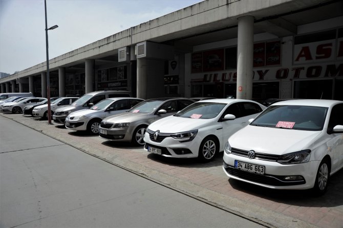 Araç Fiyatları Pahalı, İkinci El Otomobil Piyasası Durgun