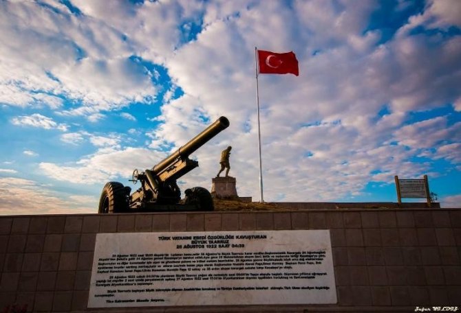 Kocatepe’de Gün Batımı Manzarası Drone İle Havadan Görüntülendi