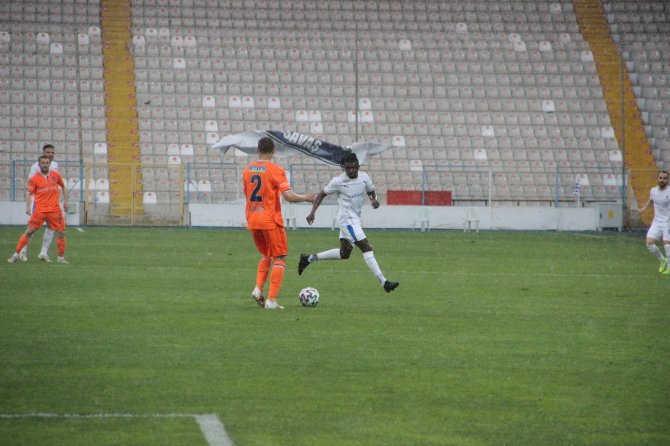 Süper Lig: Bb Erzurumspor: 1 - Başakşehir: 2 (Maç Sonucu)