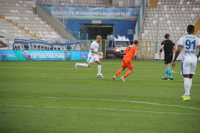 Süper Lig: Bb Erzurumspor: 1 - Başakşehir: 2 (Maç Sonucu)