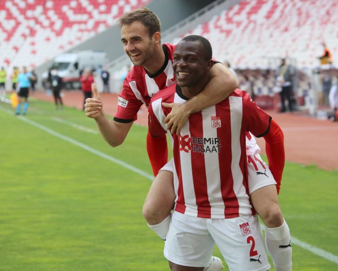 Jorge Felix, Gol Sayısını 2’ye Yükseltti