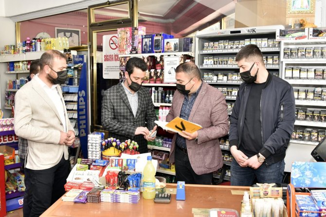 Gümüşhane’de Hayırsever İşadamları Veresiye Defterlerini Satın Aldı