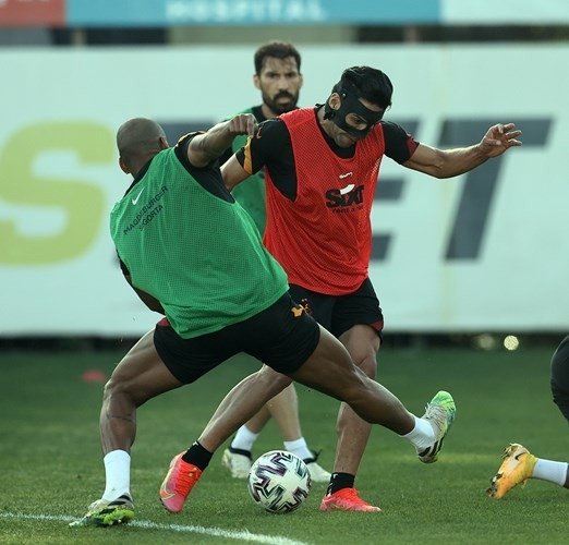 Galatasaray’da Gençlerbirliği Maçı Hazırlıkları Sürüyor