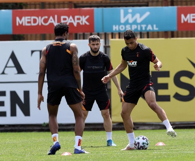 Galatasaray’da Kamp Kadrosu Açıklandı