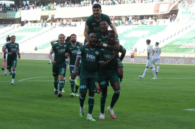 Tff 1. Lig: Gzt Giresunspor: 2 - Akhisarspor: 0 (İlk Yarı Sonucu)