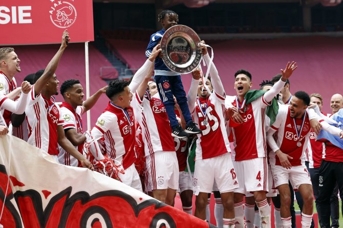 Hollanda’da Şampiyon Ajax!