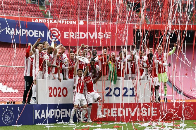 Hollanda’da Şampiyon Ajax!