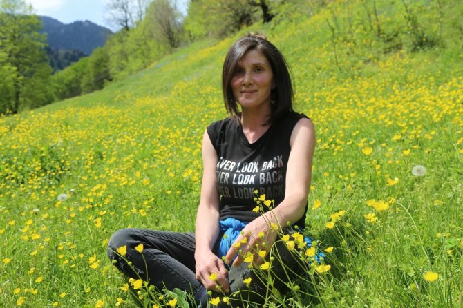 Köy Yaşamından Paylaştığı Videolarla Sosyal Medya Fenomeni Oldu