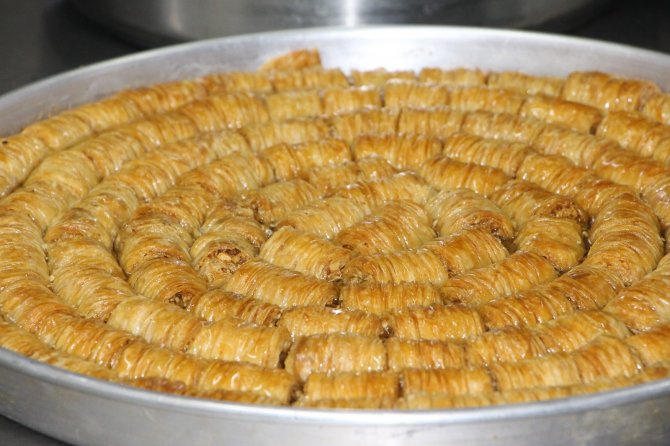 Ramazanların Vazgeçilmez Tatlısı: ’Kocakarı Gerdanı’