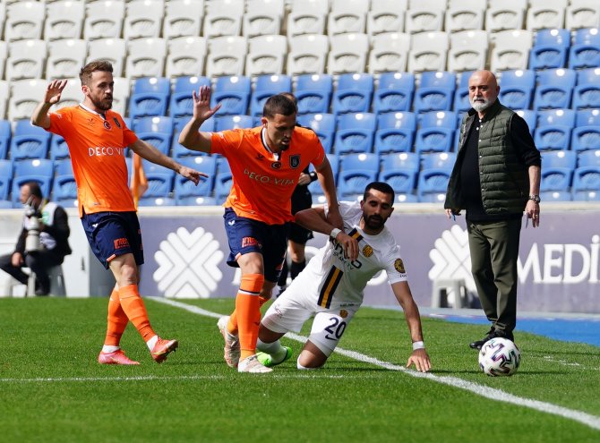 Süper Lig: Medipol Başakşehir: 0 - Mke Ankaragücü: 1 (İlk Yarı)