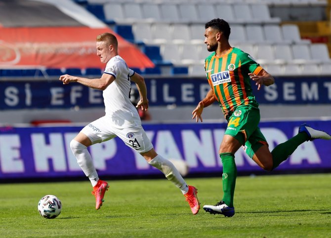 Süper Lig: Kasımpaşa: 3 - Aytemiz Alanyaspor: 0 (Maç Sonucu)