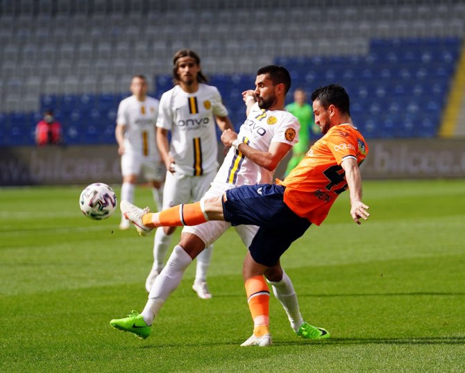 Süper Lig: Medipol Başakşehir: 2 - Mke Ankaragücü: 1 (Maç Sonucu)