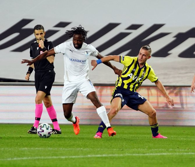 Süper Lig: Fenerbahçe: 3 - Bb Erzurumspor: 0 (İlk Yarı)