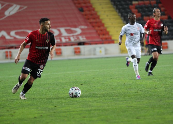 Süper Lig: Gaziantep Fk: 0 - Sivasspor: 1 (Maç Sonucu)