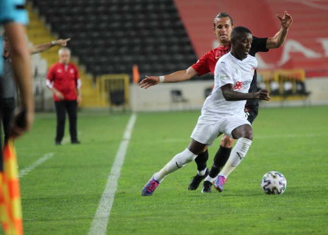 Süper Lig: Gaziantep Fk: 0 - Sivasspor: 1 (Maç Sonucu)