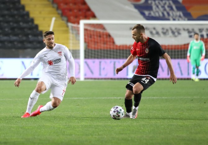 Sivasspor ‘Plaka’ Dedi!