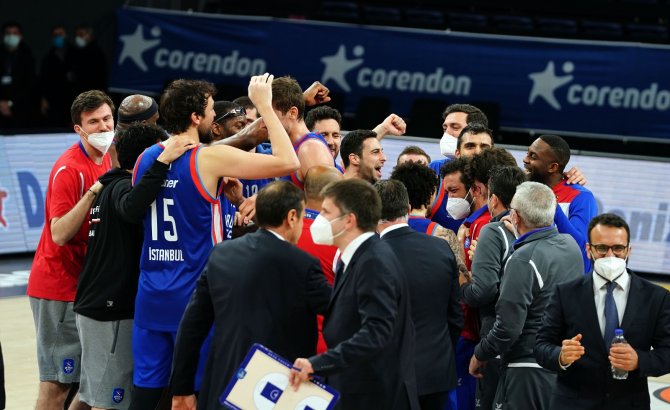 Anadolu Efes 4. Kez Final-four’da
