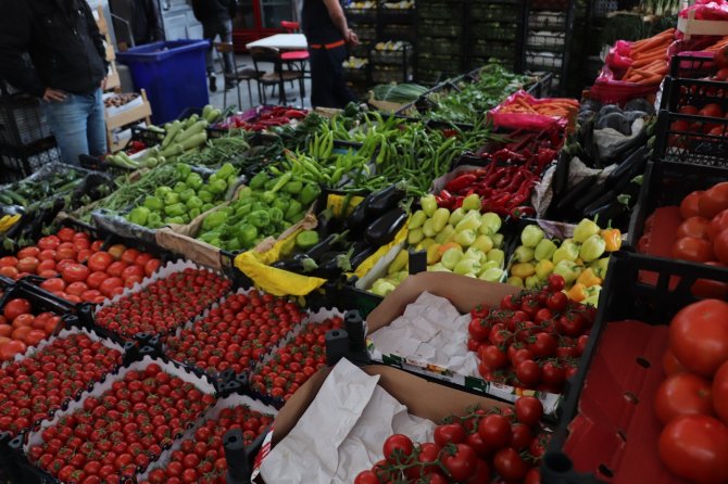 Bayrampaşa Sebze Ve Meyve Halinde Esnaf Dertli