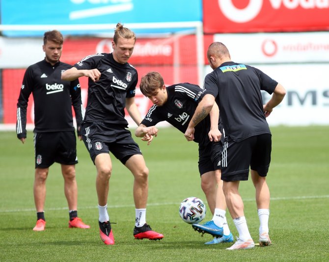 Beşiktaş, Derbi Hazırlılarını Sürdürdü