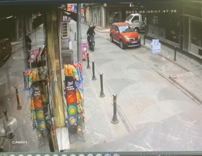 Pompalıyla Genci Öldüren Kebapçının Dükkanına Silahlı Saldırı Kamerada
