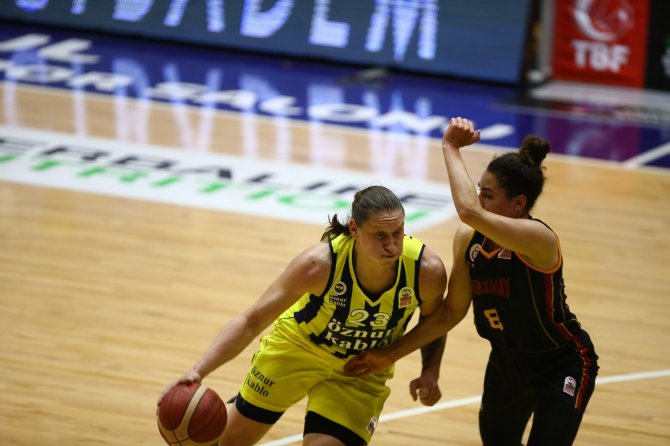 Fenerbahçe Seride 2-0 Öne Geçti